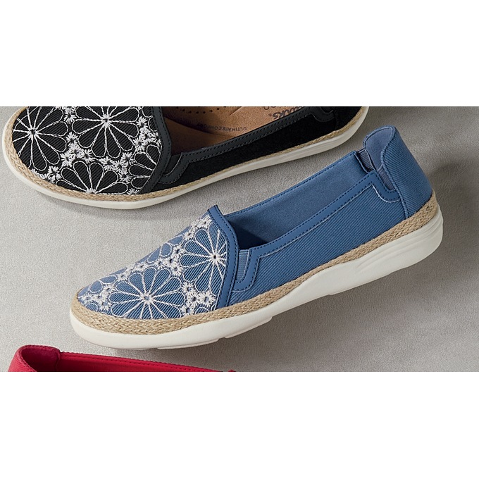 Clarks Elaina Harbor Slip-On, , large