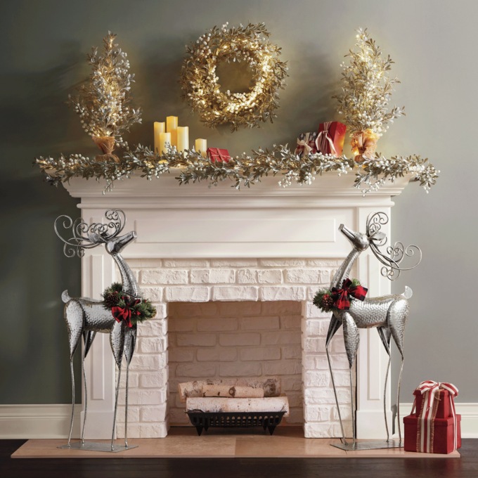 Lit Frosted Berry Wreath, , large