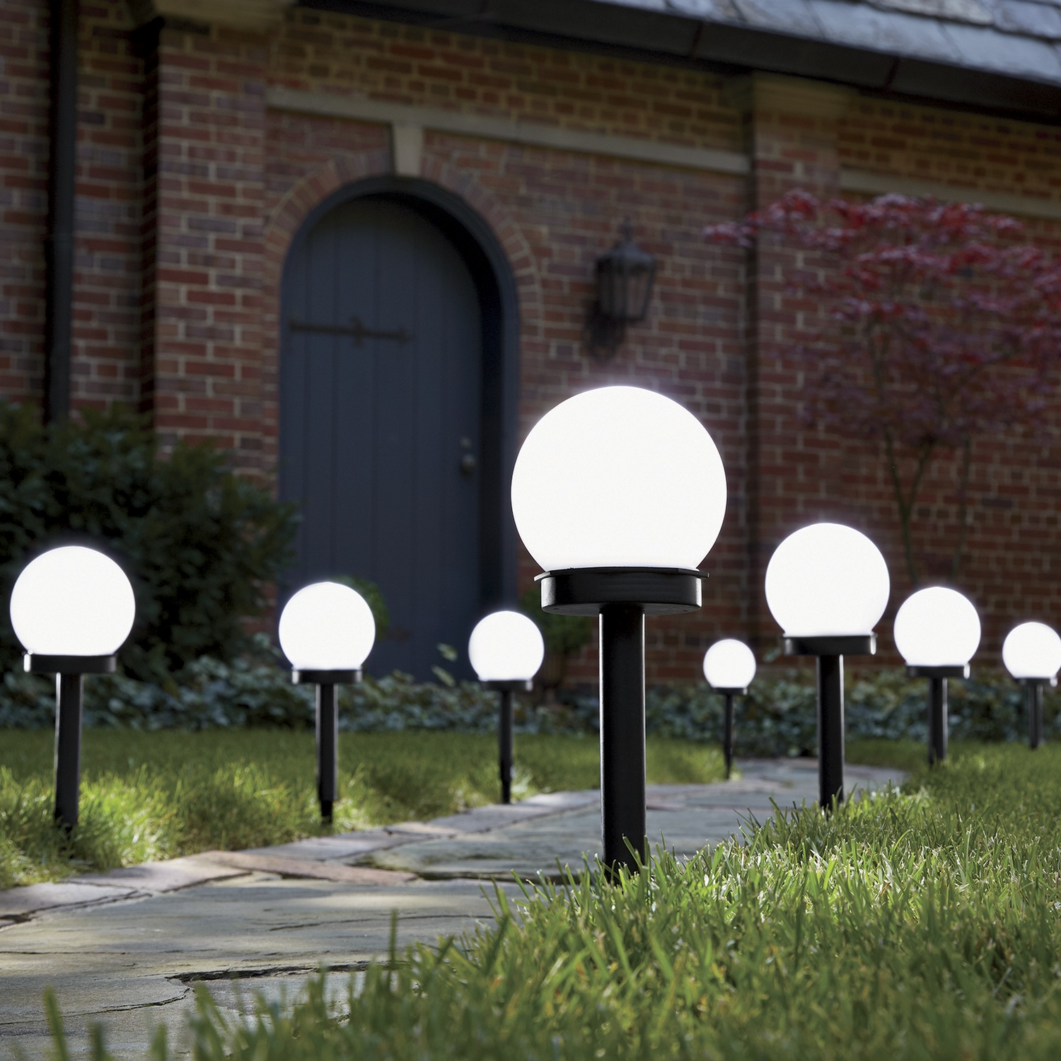 Set Of 4 Solar Globe Lights Seventh Avenue