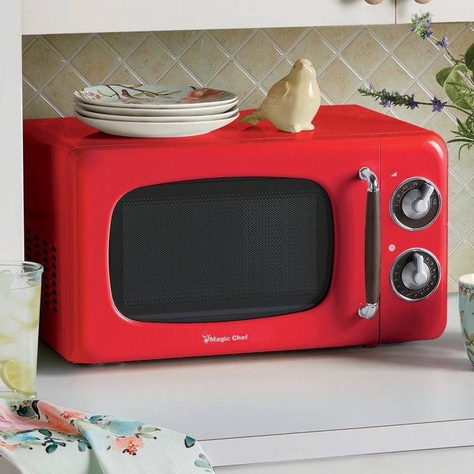 Magic Chef 0 7 Cu Ft Retro Microwave Seventh Avenue