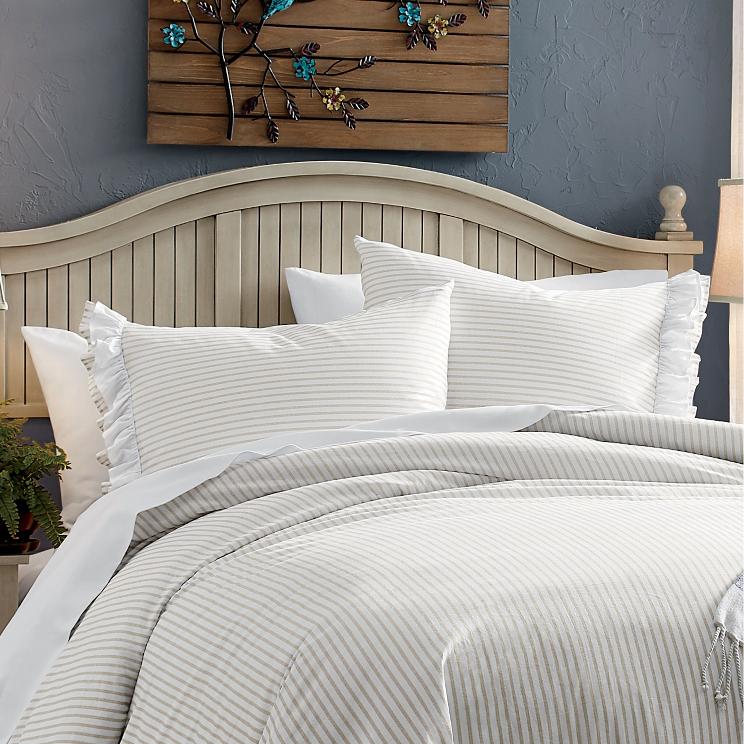 Virginia Double Ruffle Bedspread and Sham | Seventh Avenue