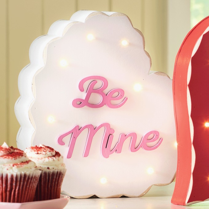 Mini Chunky Wood Cutouts Lit Conversation Hearts, White Be Mine, large