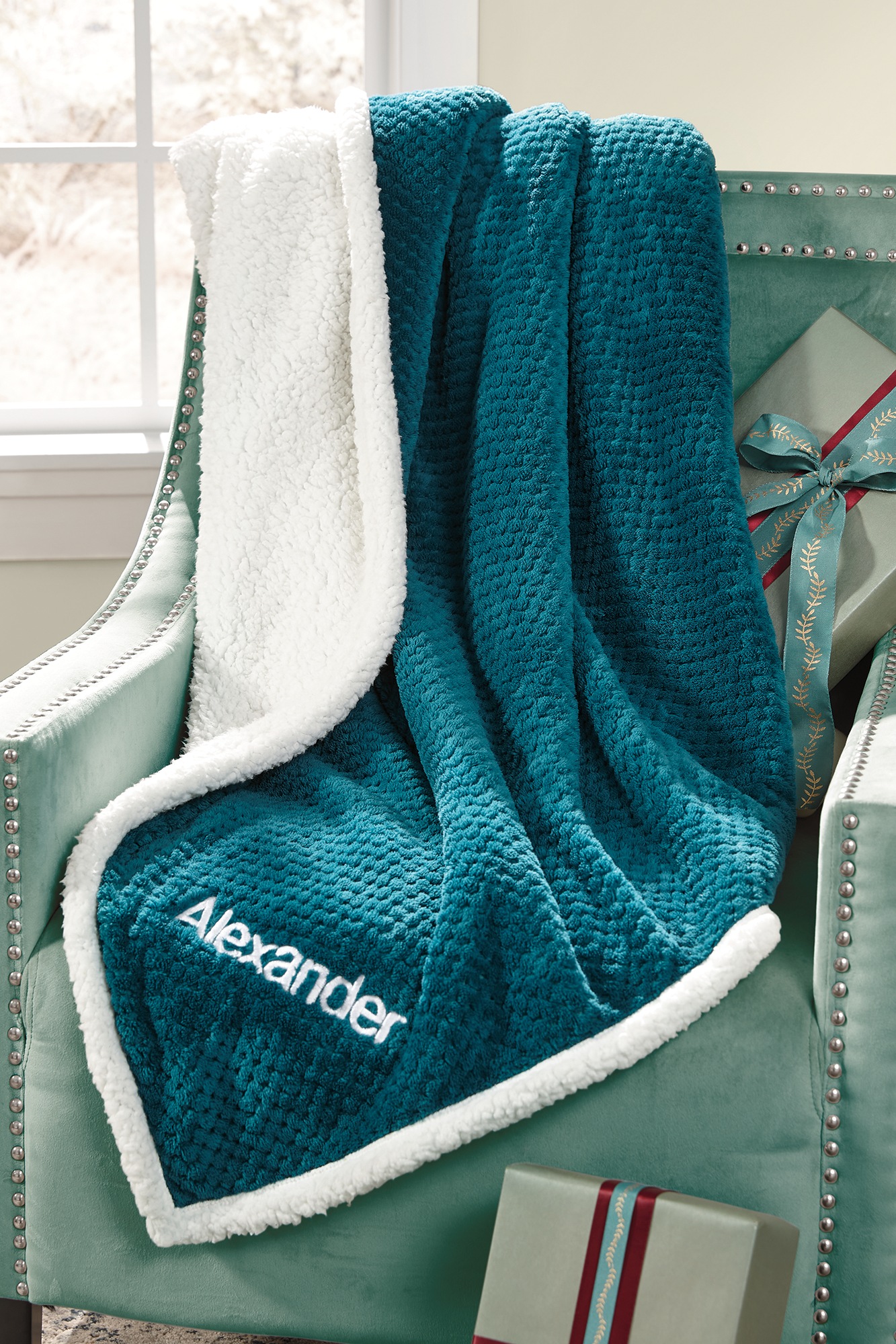 Cozy Textured Fleece Sherpa Reversible Throw, Teal, large
