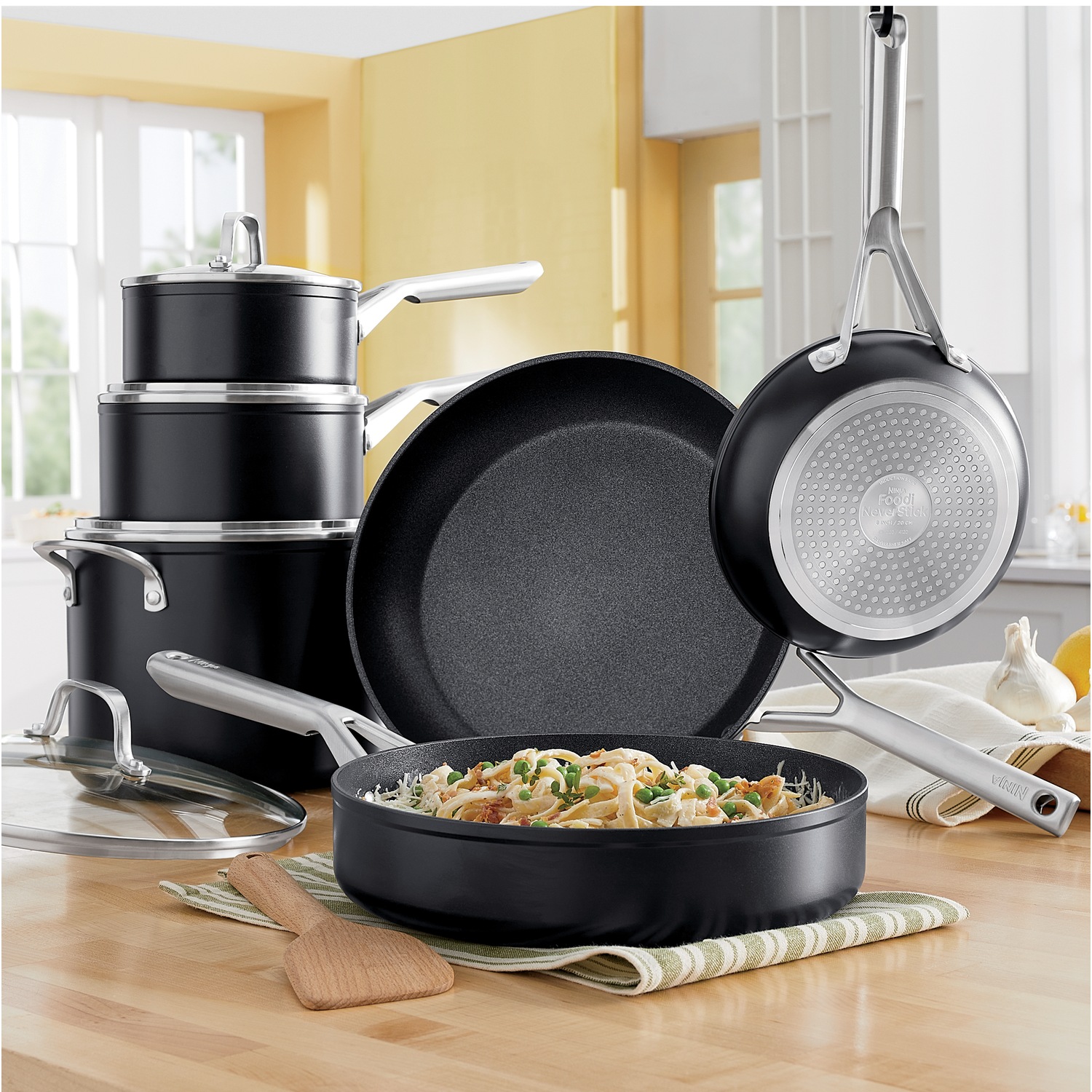 ナウヒア製 STRAGHT GRIP 7本セット Ninja Foodi NeverStick 10-Piece Cookware Set | Seventh Avenue