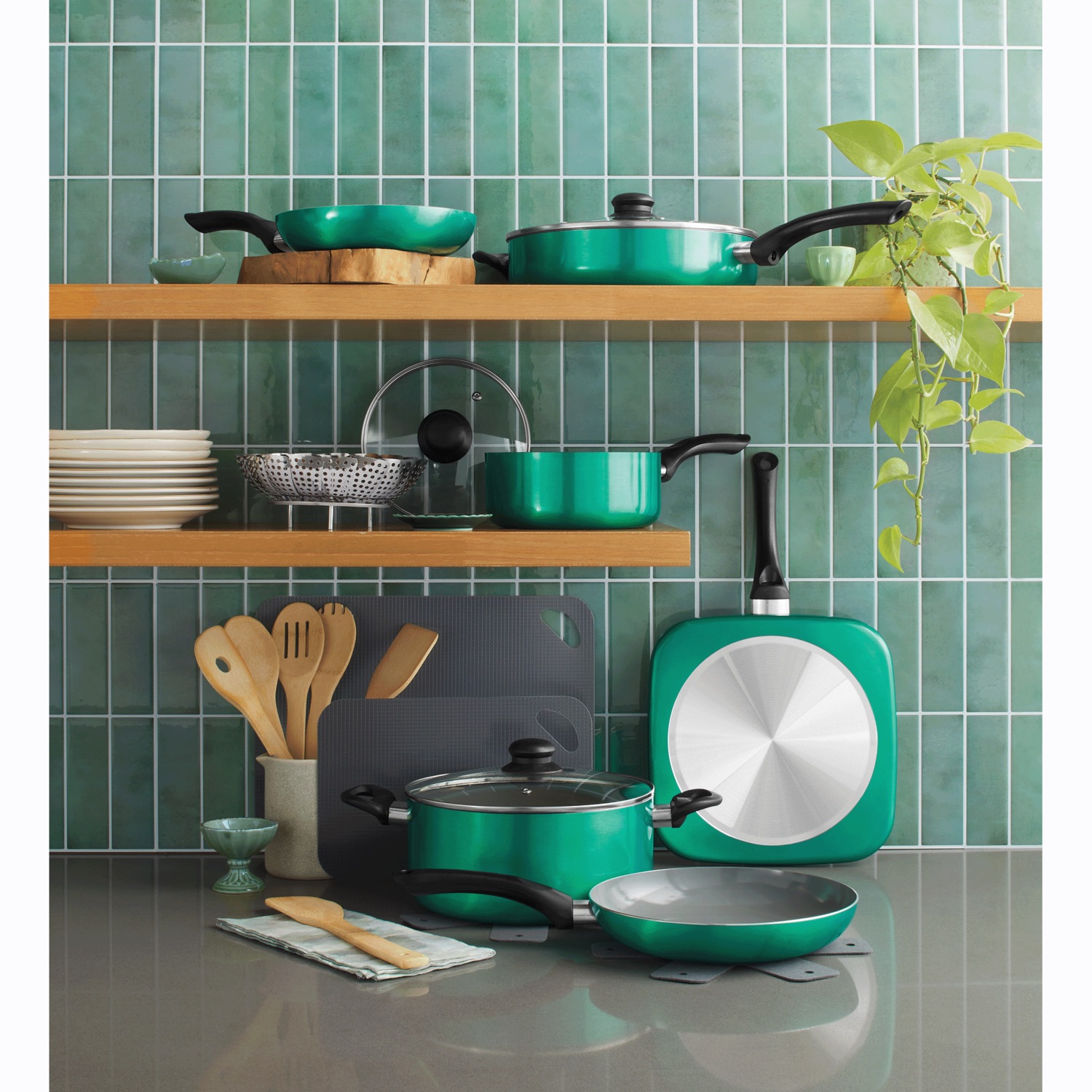 20-Piece Ceramic Metallic Cookware Set | Seventh Avenue