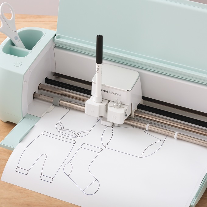 Cricut Smart Label Writable Vinyl, White, large