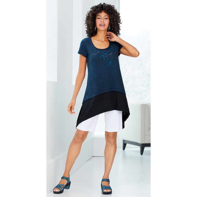 Button-Leg Bermuda Short, White, large