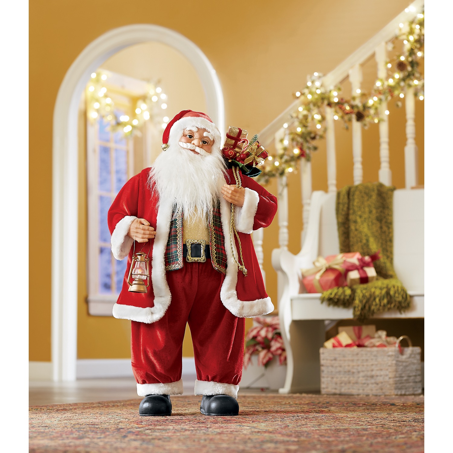 animated santa サンタクロース 人形 ステンドグラスランプ付き Animated Santa with Gift Bag and Lantern | Seventh Avenue
