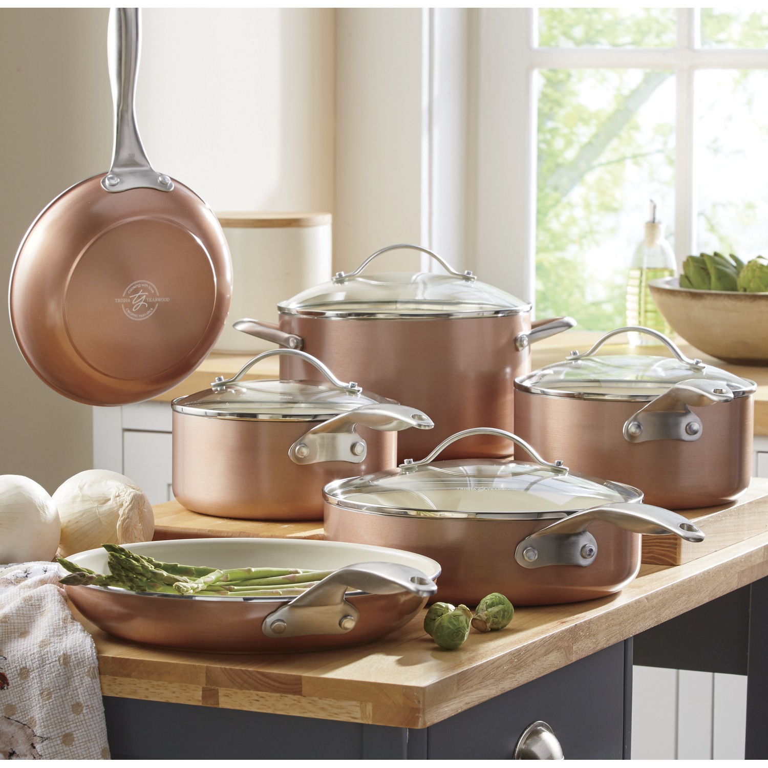 Trisha Yearwood 10-Piece Cookware Set | Seventh Avenue