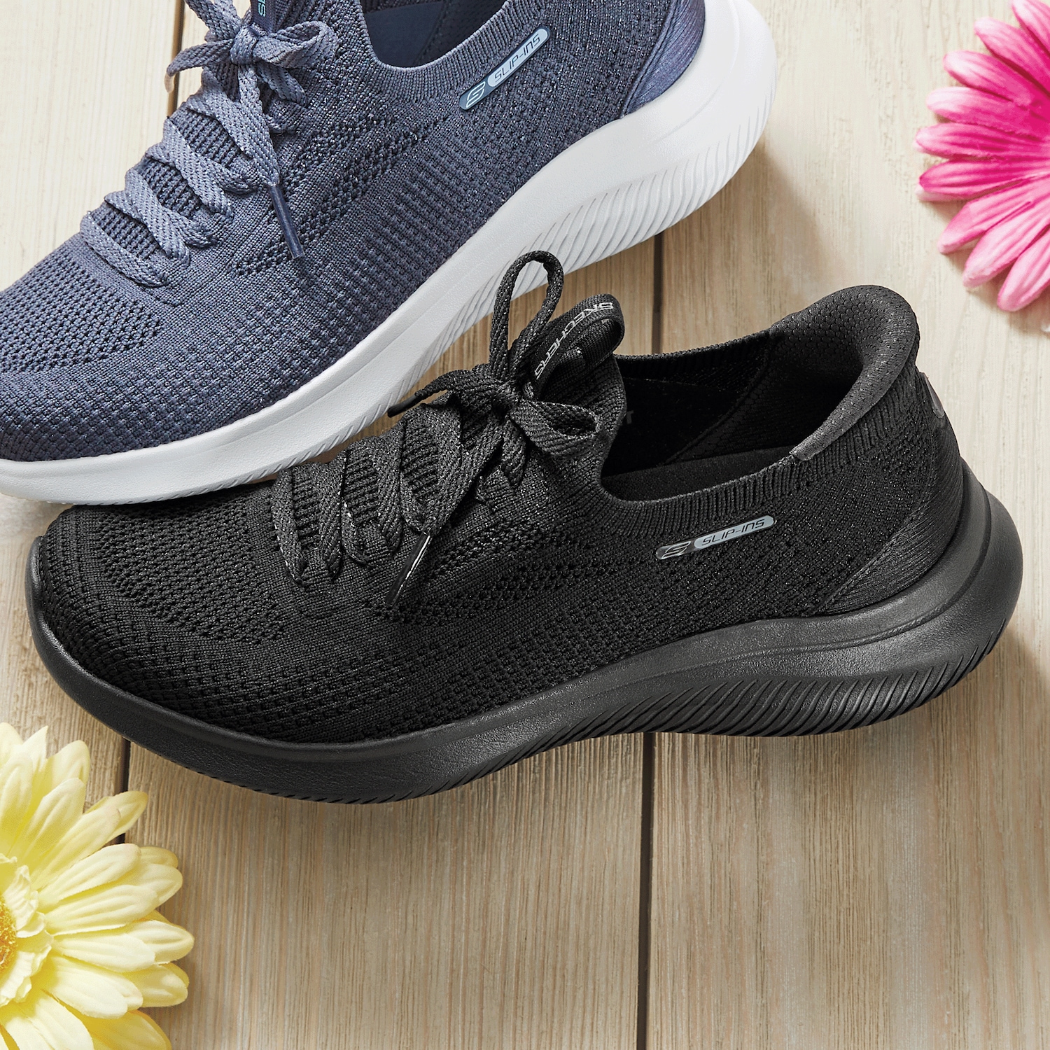 しぶー Skechers Slip-Ins Ultra Flex 4.0 Shoe with Air-Cooled Memory Foam