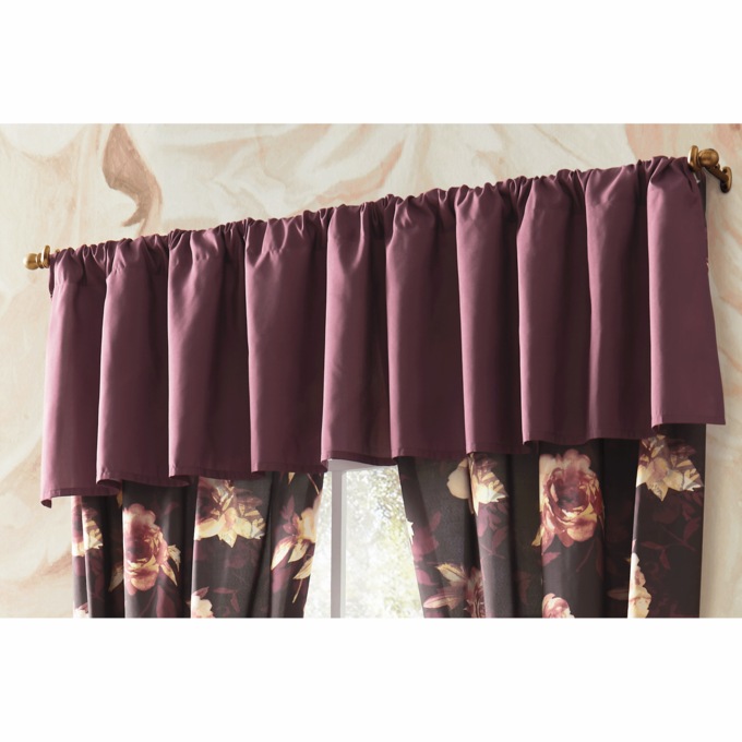 Shauna Valance, , large