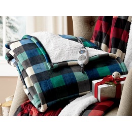 Westinghouse Reversible Plaid/Sherpa Heated Throw, , large
