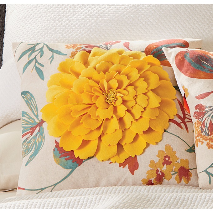 Zinnia Pillow Cover, , large