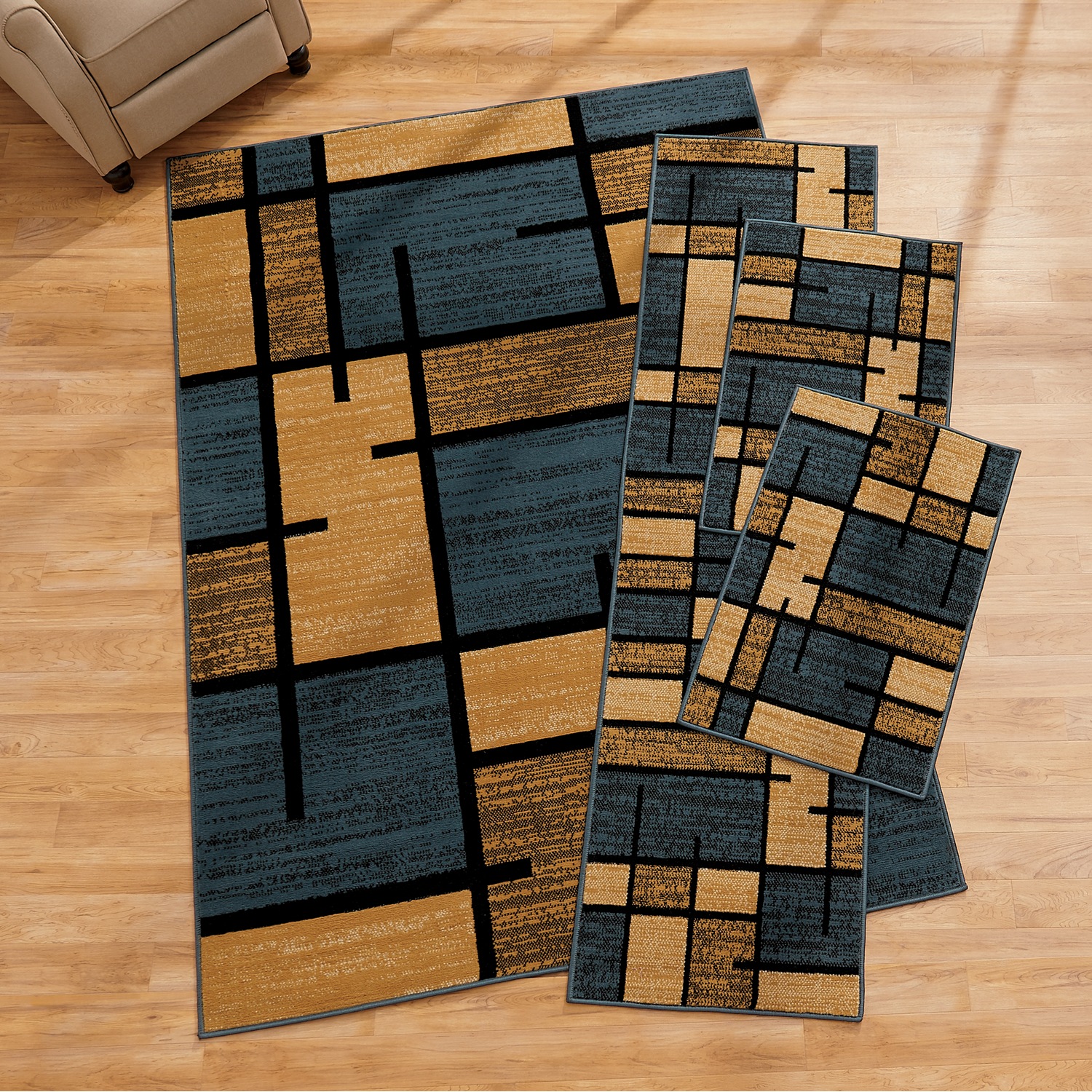 Gilmore 4Piece Rug Set Seventh Avenue