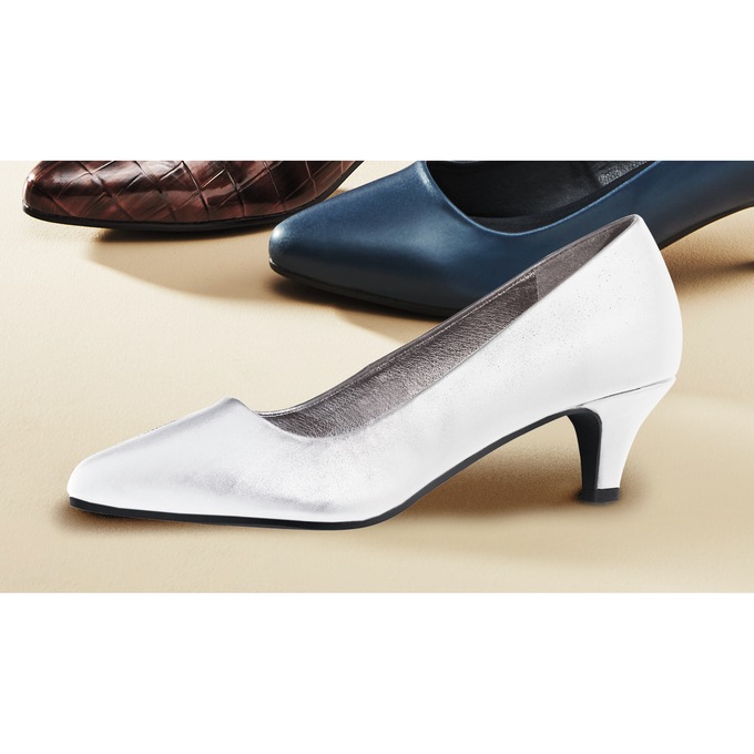 Monroe and Main Everyday Pump, White, large