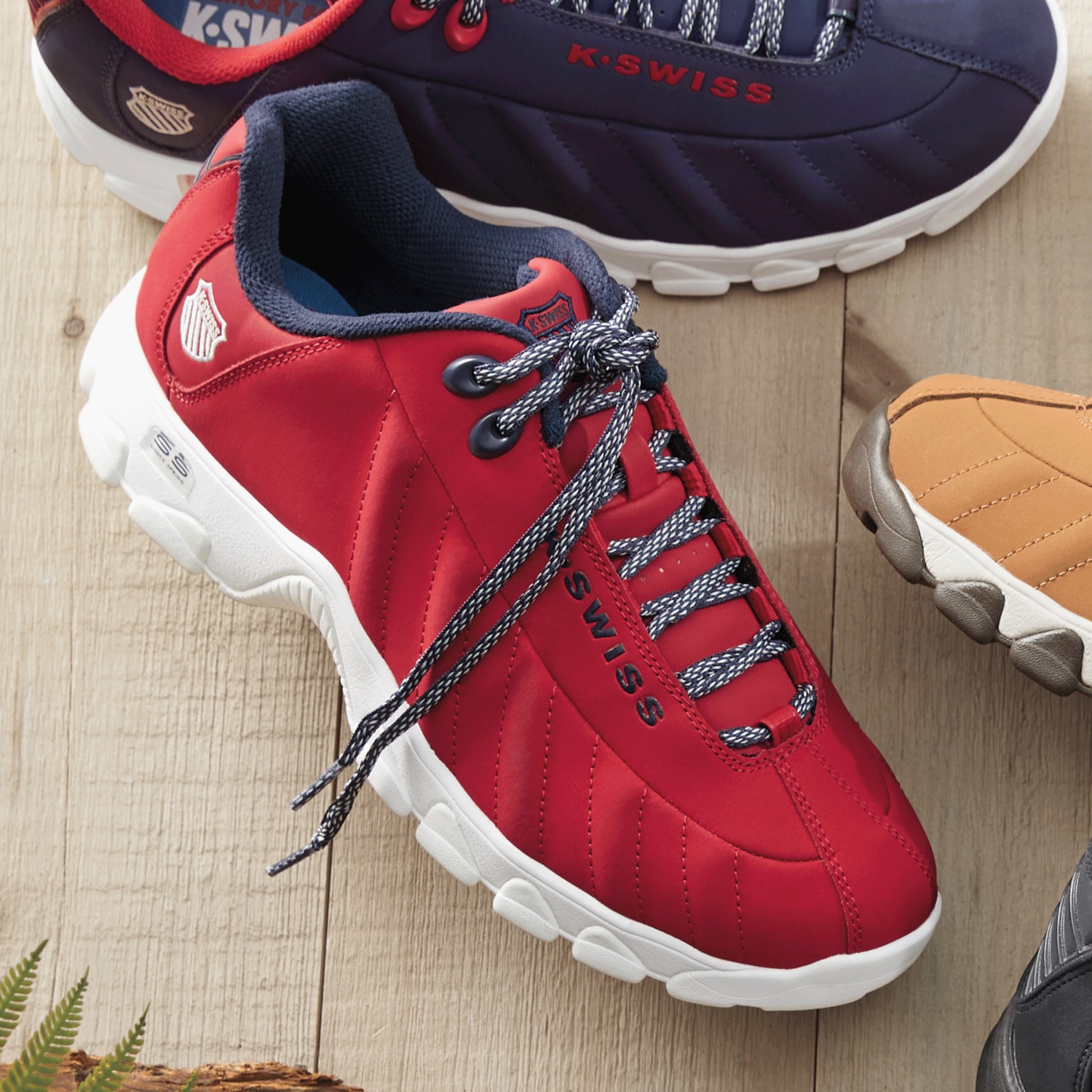 米7” Magnificents Just Walk In My Shoes WG172 COUNSEL /00080 K-Swiss Men's Cross Training Shoe | Seventh Avenue