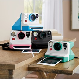 Polaroid Instant Camera and 8-Pack Color 600 Film, , large