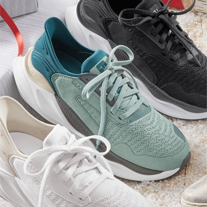 Clarks Women's Pace Lace-Up, , large