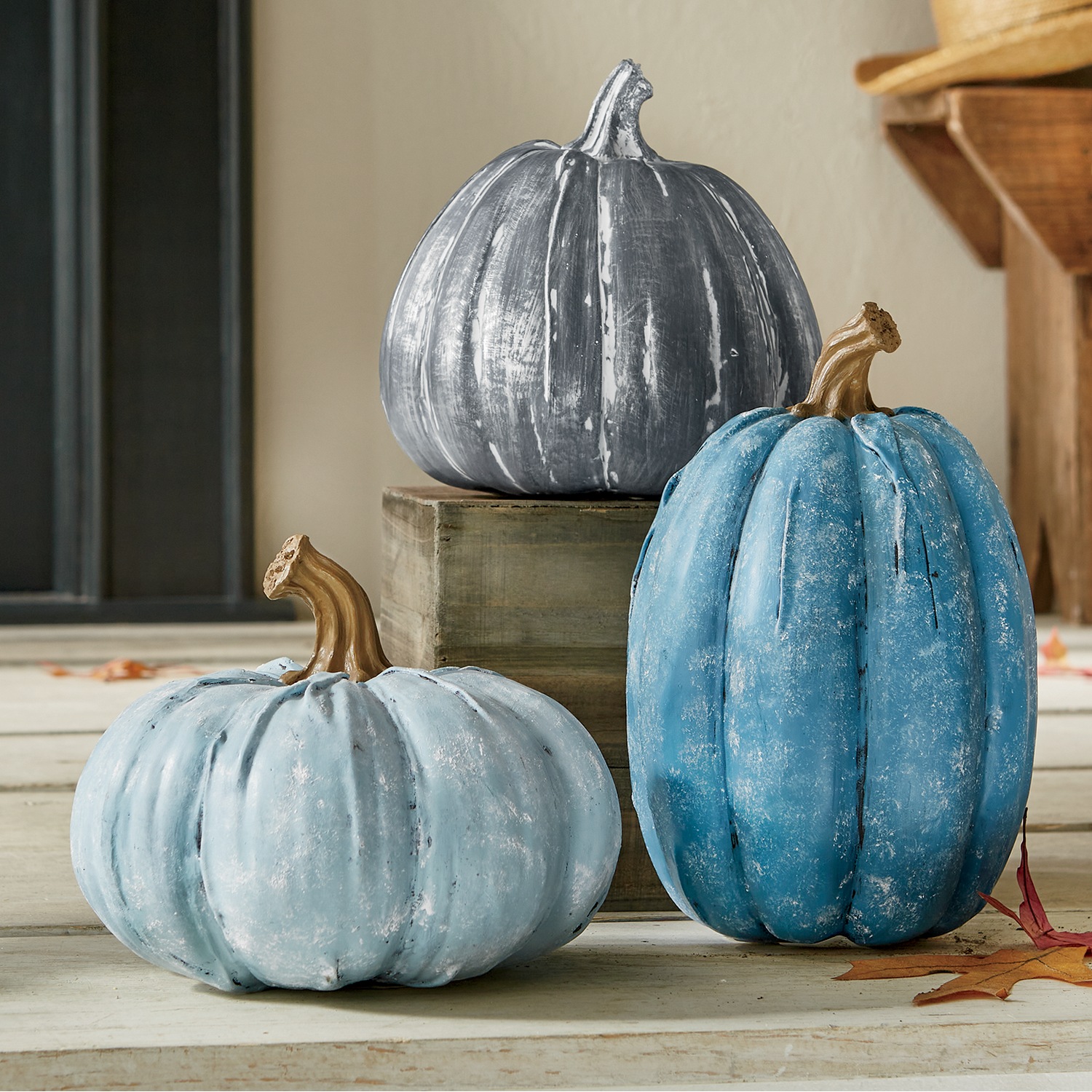 3.1in Halloween Pumpkin Decorations Resin Pumpkins,Table Decor Fall Tiered Tray Ornaments Halloween Autumn Thanksgiving Home Centerpeice Shelf Mantel