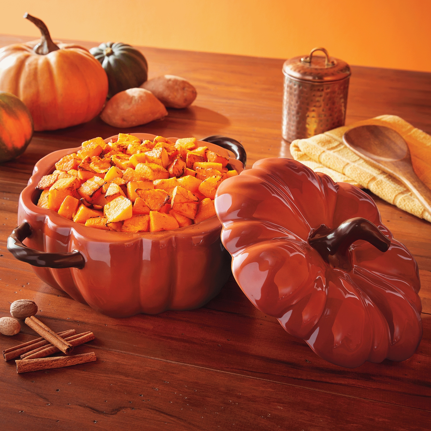 Covered 3-Quart Pumpkin Baker | Seventh Avenue