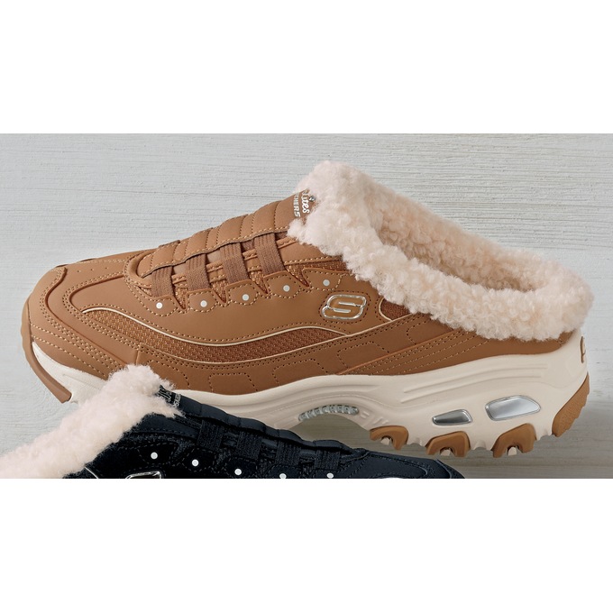 Skechers D&#39;Lites Comfy Step Mule, Chestnut, large