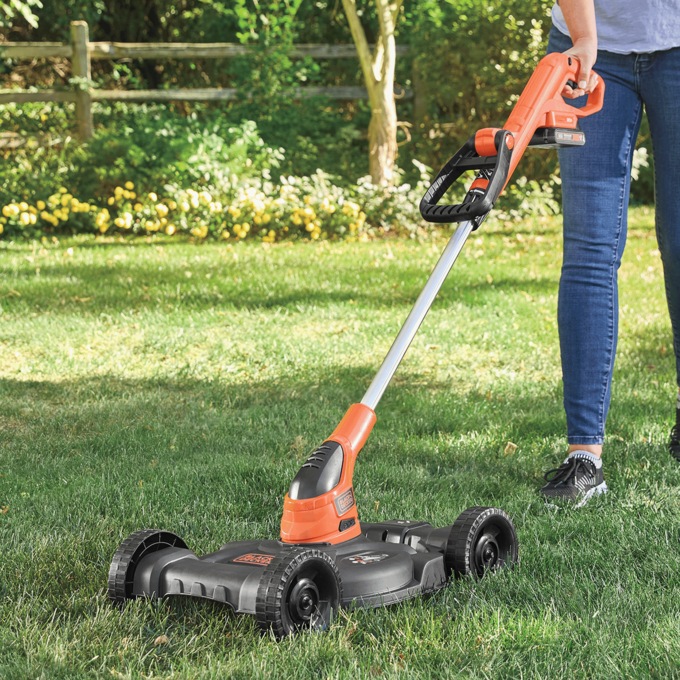 BLACK+DECKER 20V 3-in-1 Cordless Mower/Trimmer, , large