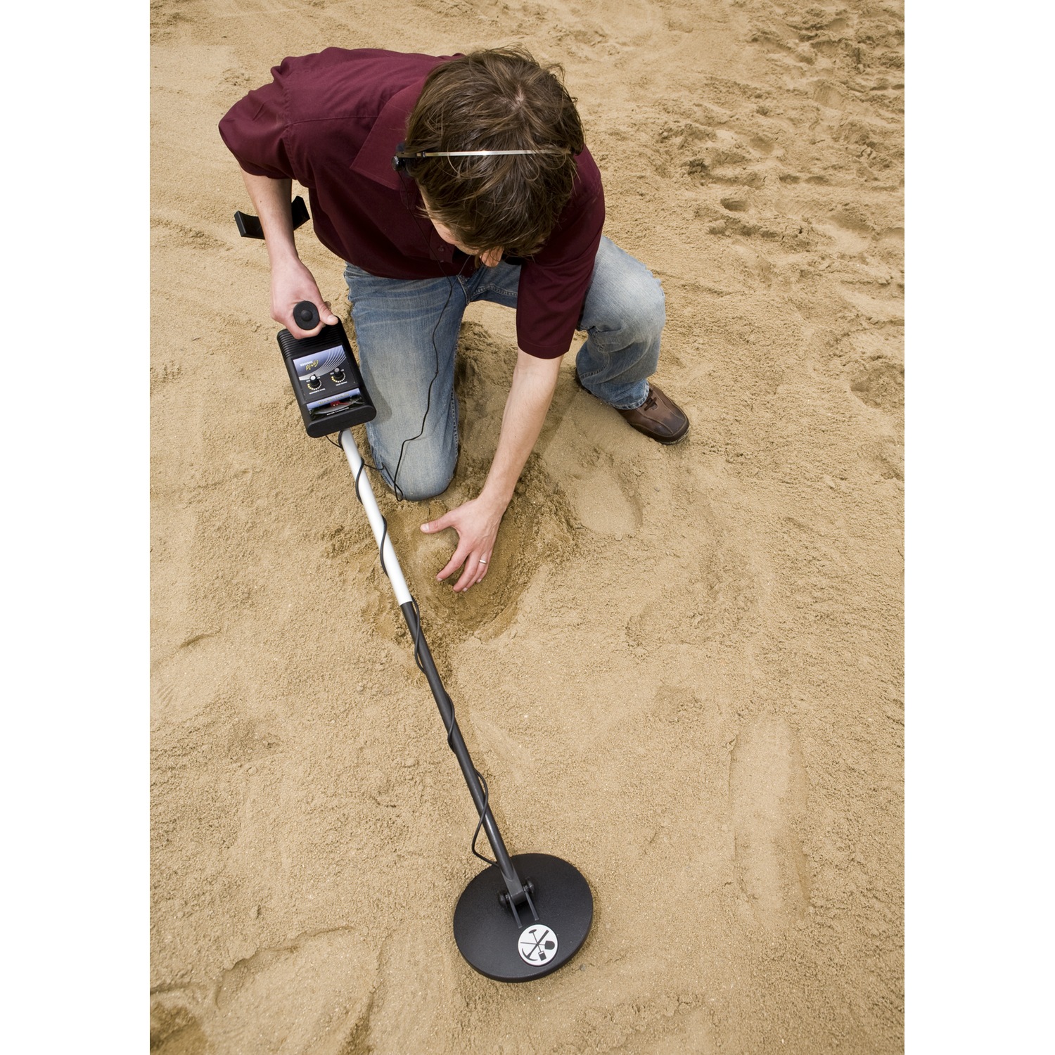 First Texas Bounty Hunter 'Gold Digger' Metal Detector with Headphones
