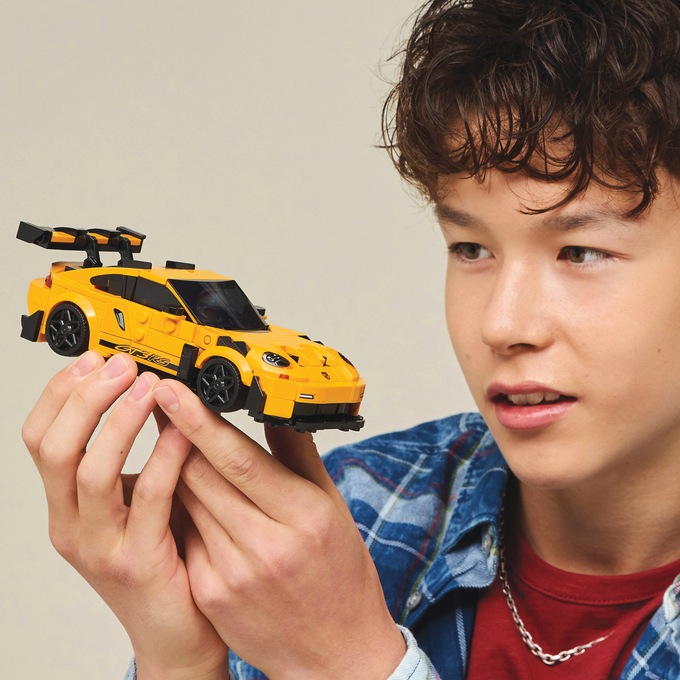 LEGO Speed Champions Porsche 911 GT3 RS Super Car, Yellow, large