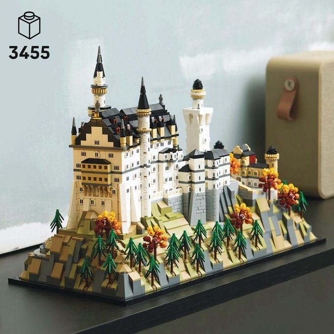 LEGO Architecture Neuschwanstein Castle, , large