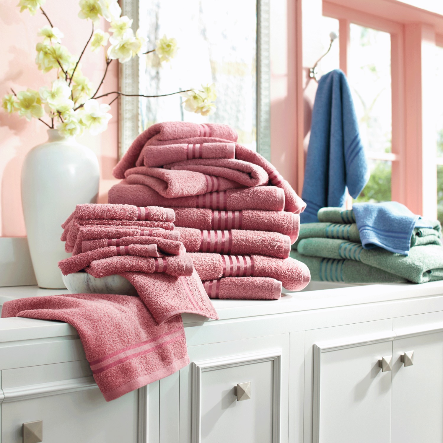 18-Piece Towel Set | Seventh Avenue