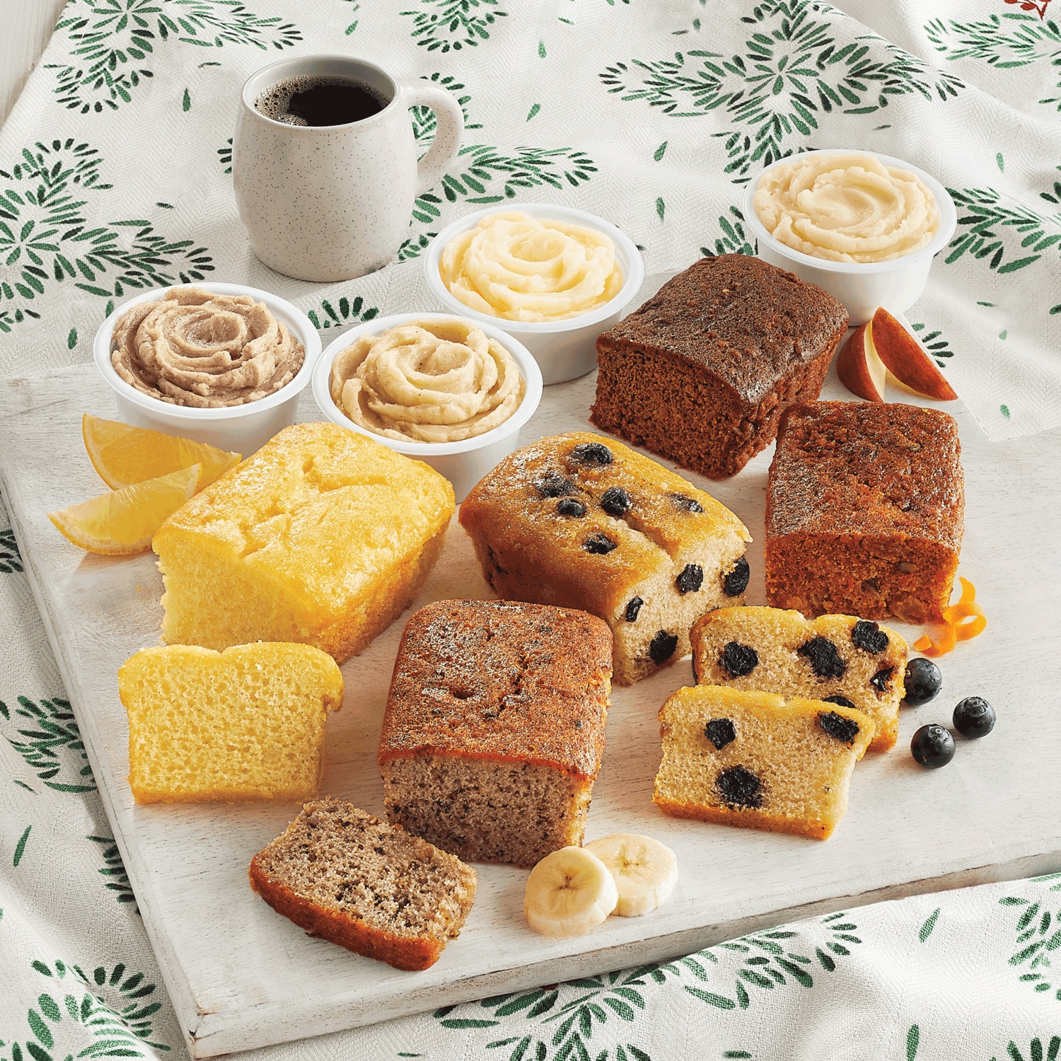 Fruit & Nut Breads and Cremes Gift Assortment | Seventh Avenue