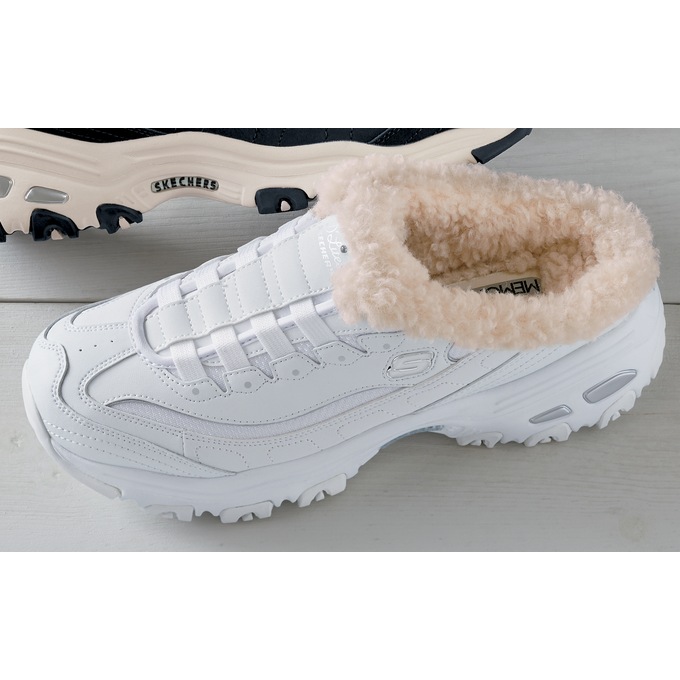 Skechers D&#39;Lites Comfy Step Mule, White, large