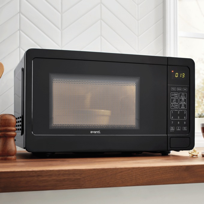 Avanti 0.7 cu. ft. Microwave, Black, large