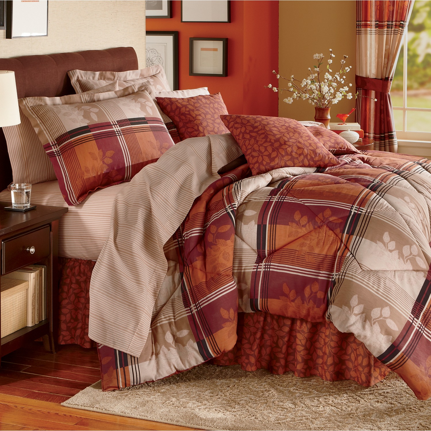 Kentwood Complete Bed Set Seventh Avenue
