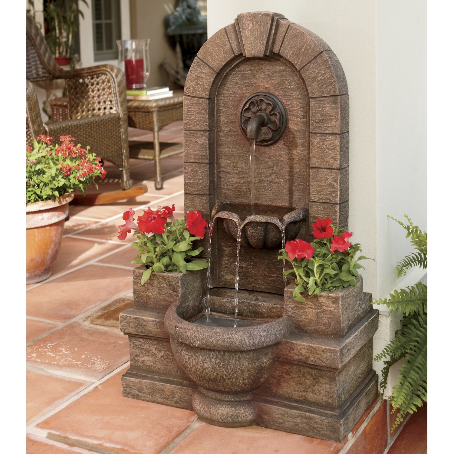 Planter Fountain Seventh Avenue