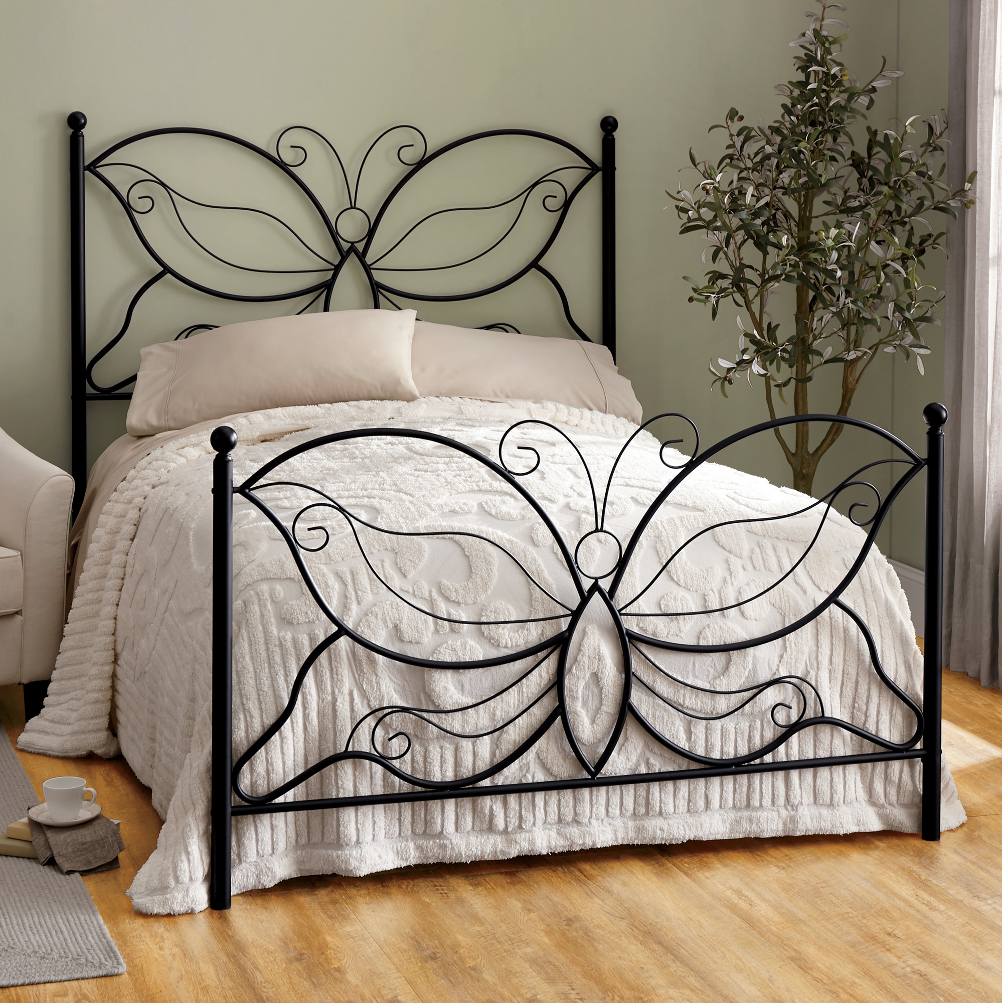 Butterfly Bed | Seventh Avenue