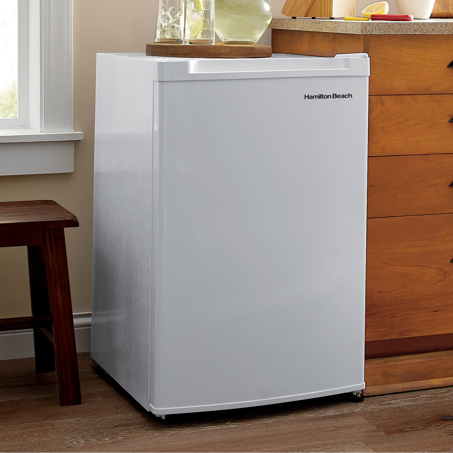 Hamilton Beach 3.0 Cu. Ft. Upright Freezer | Seventh Avenue