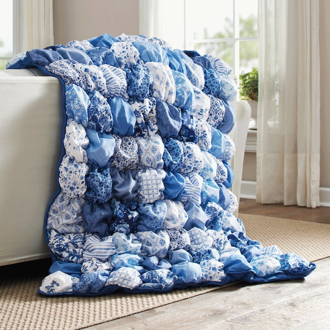 Chinoiserie Puff Throw, , large