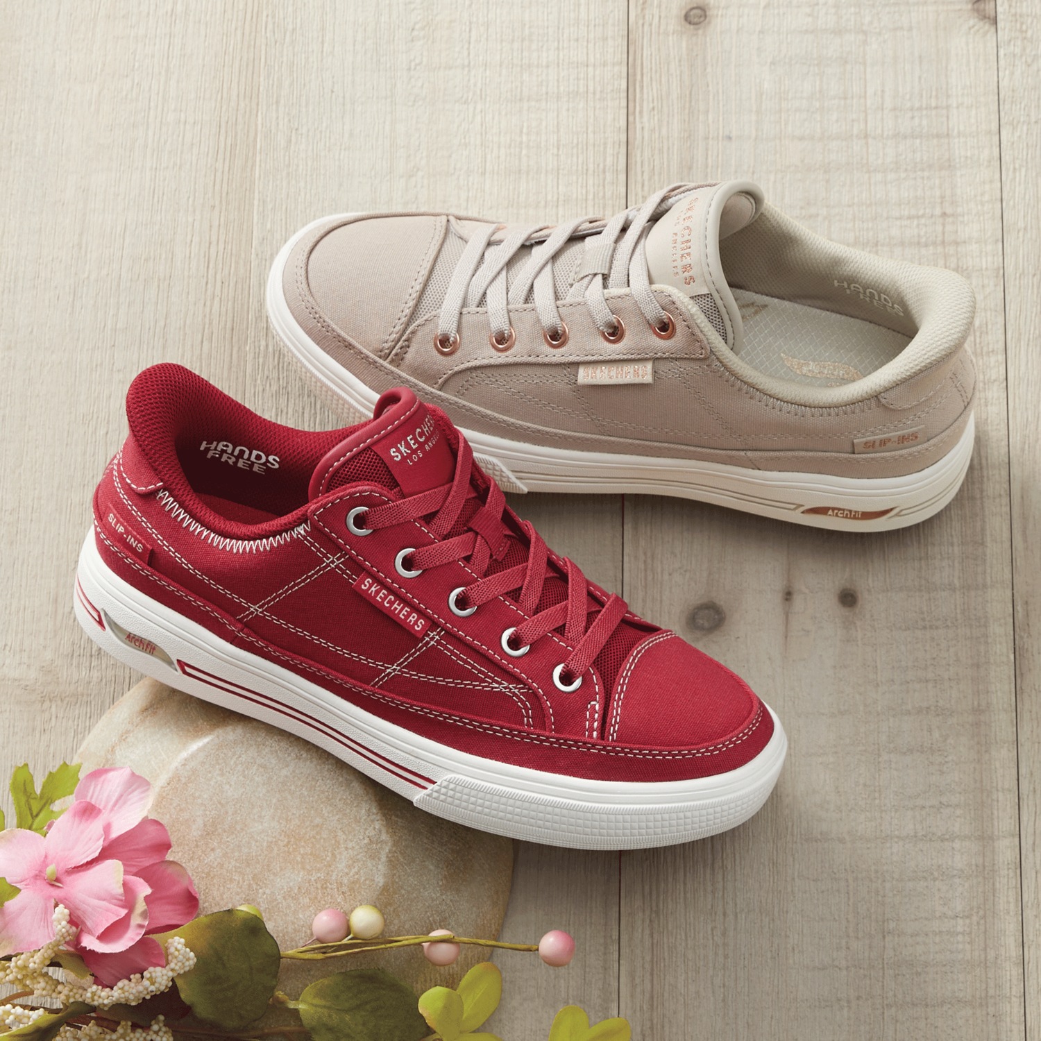 アクアージュ&ソープ Skechers Women's Slip-Ins Arch Fit Arcade See Ya Shoe | Seventh Avenue