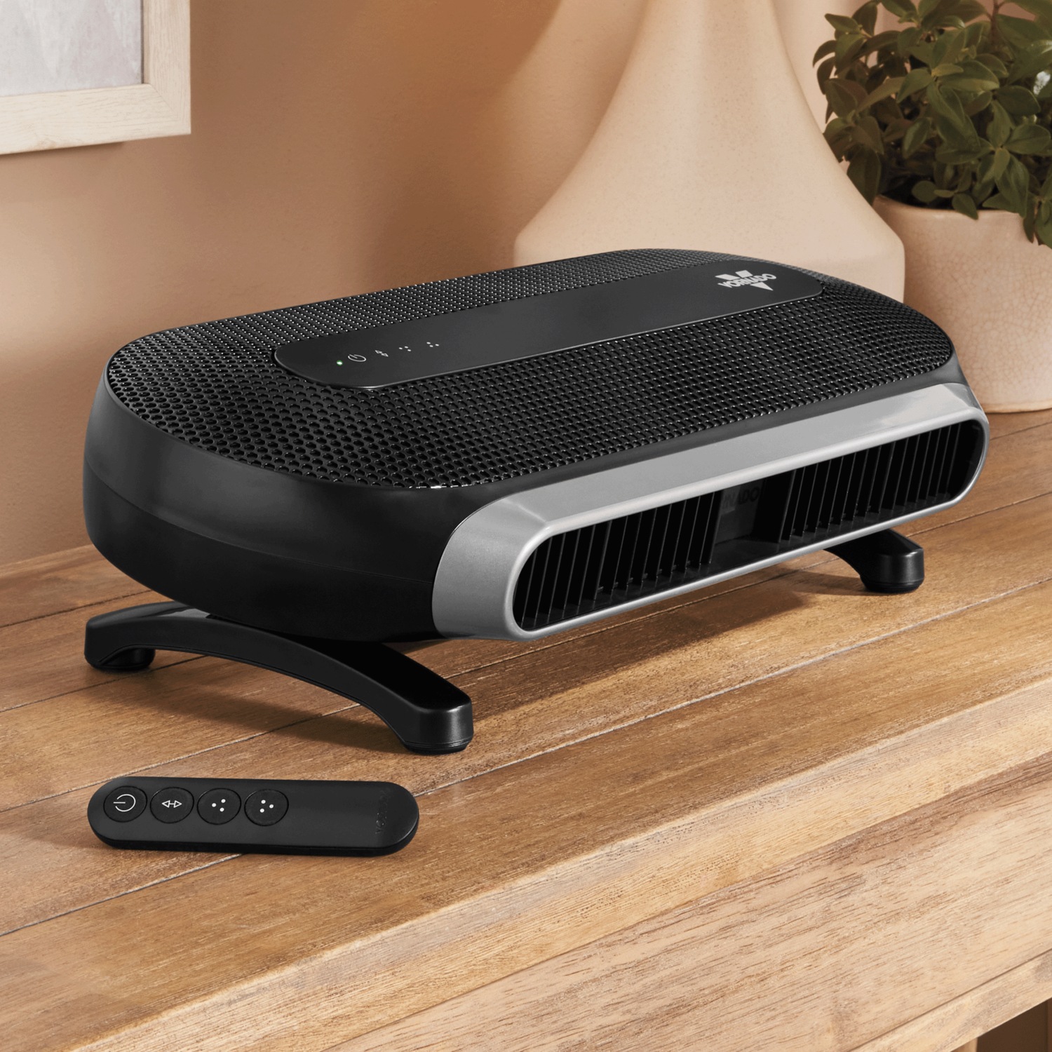 Vornado AXL Fan with Vertical Airwave Oscillation | Seventh Avenue