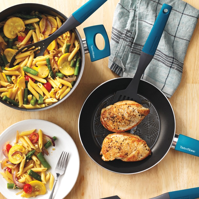 Taste of Home 9.5" Nonstick Aluminum Skillet, , large