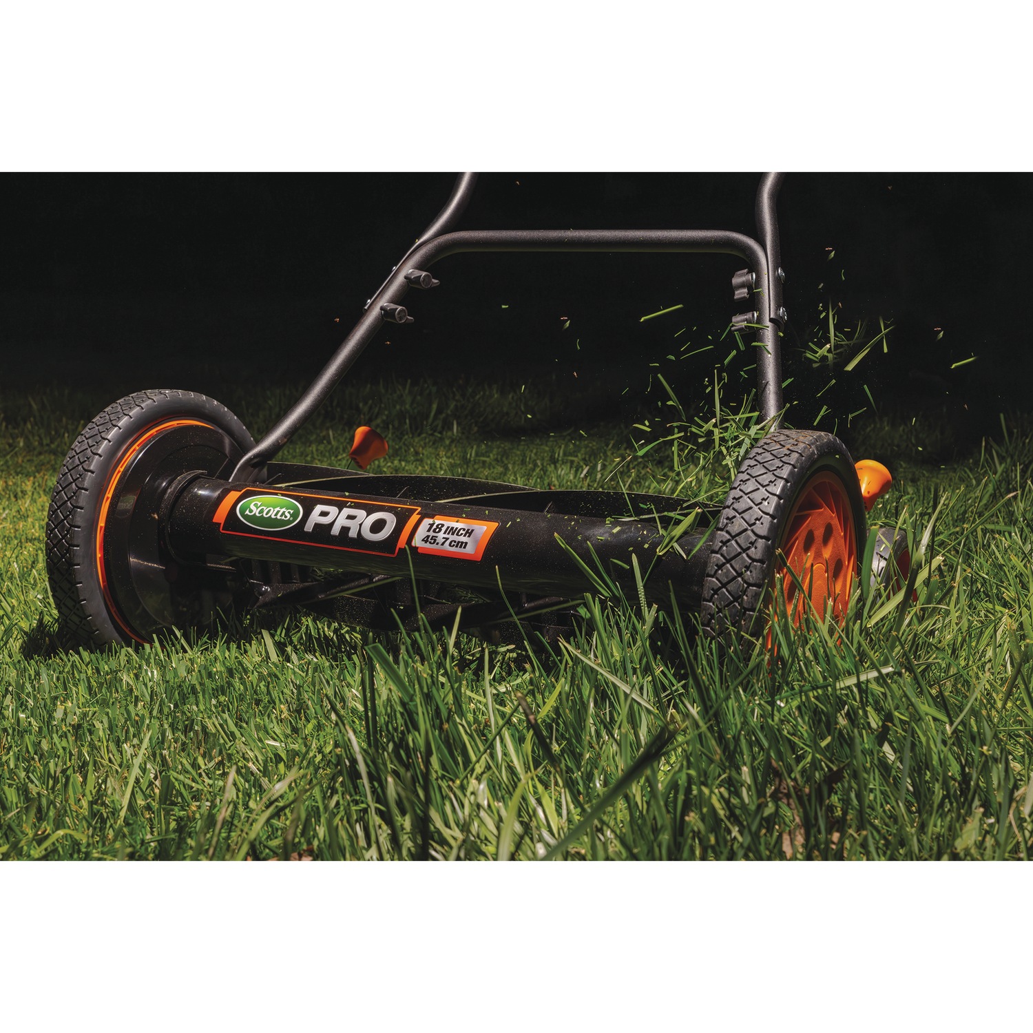 Scotts 18-inch 7-Blade Reel Mower | Seventh Avenue