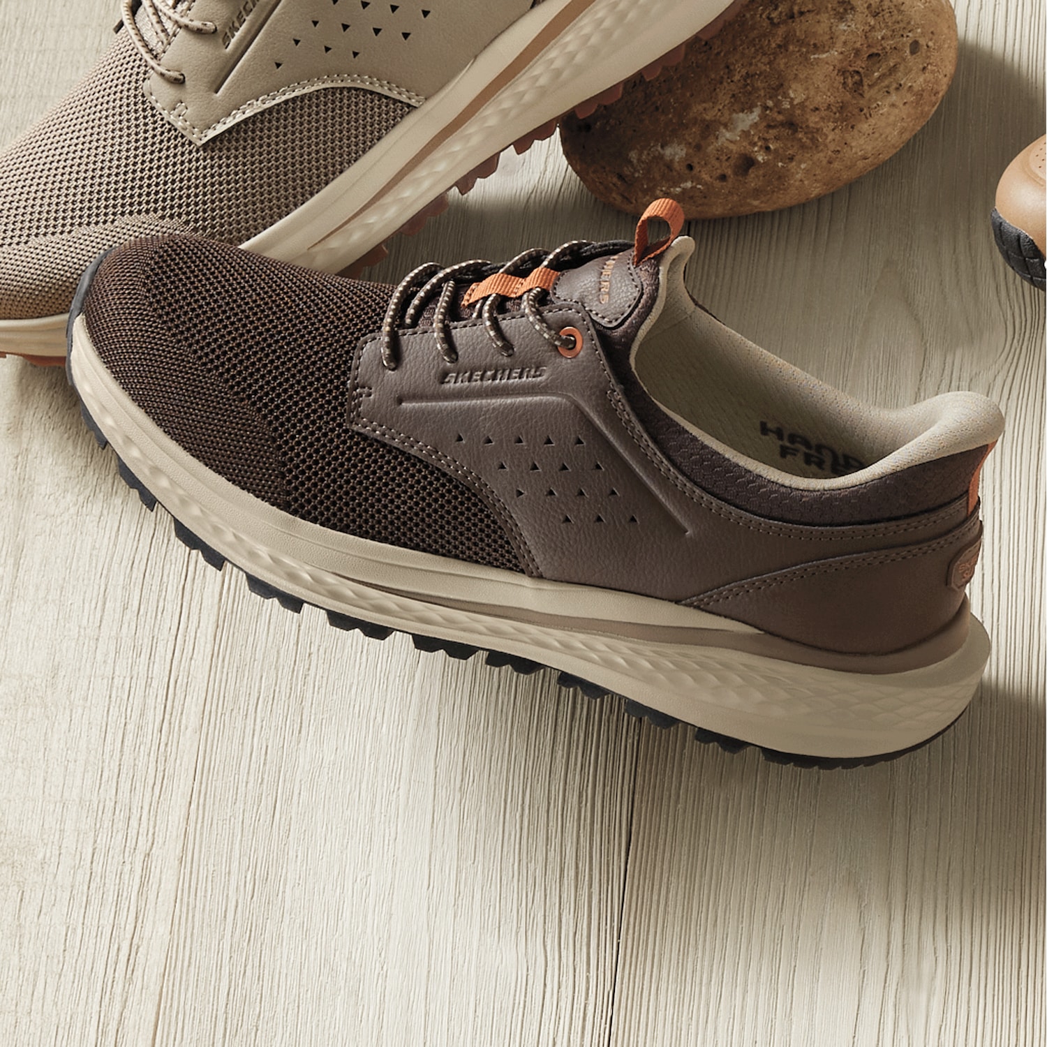 スレンダートーン Skechers Men's Slip-Ins Slade Ultra Colorado Shoe with No-Tie Fit