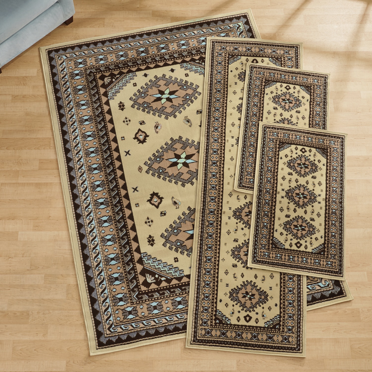 4Piece Tres Rug Set Seventh Avenue