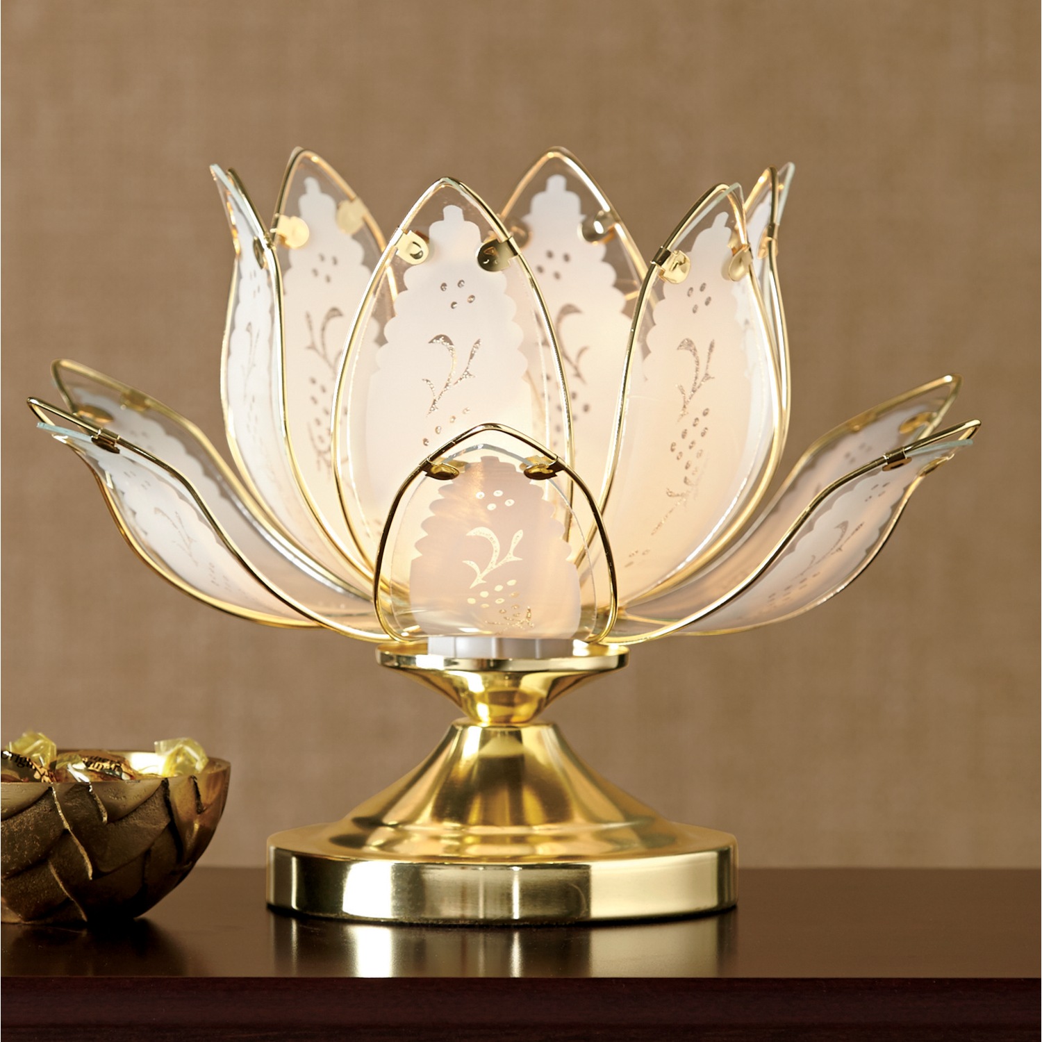 Lotus Touch Lamp Seventh Avenue