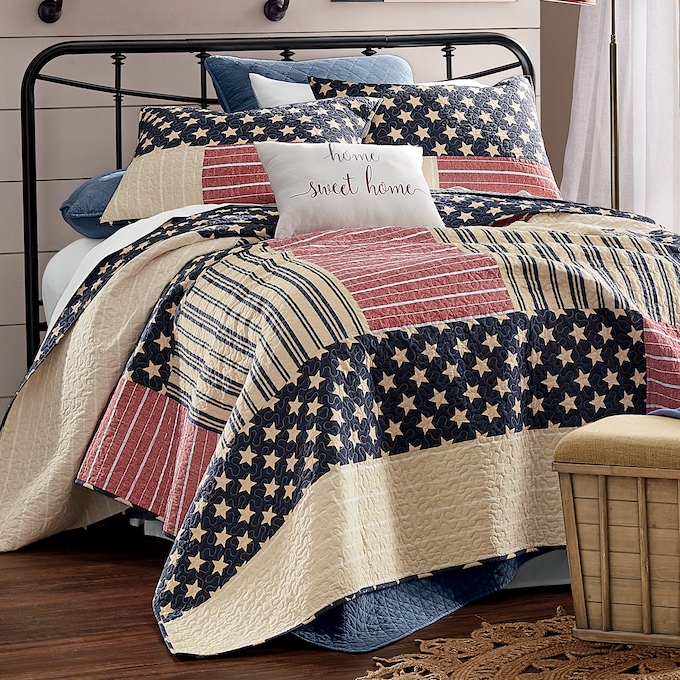 Victory Oversized Quilt, , large
