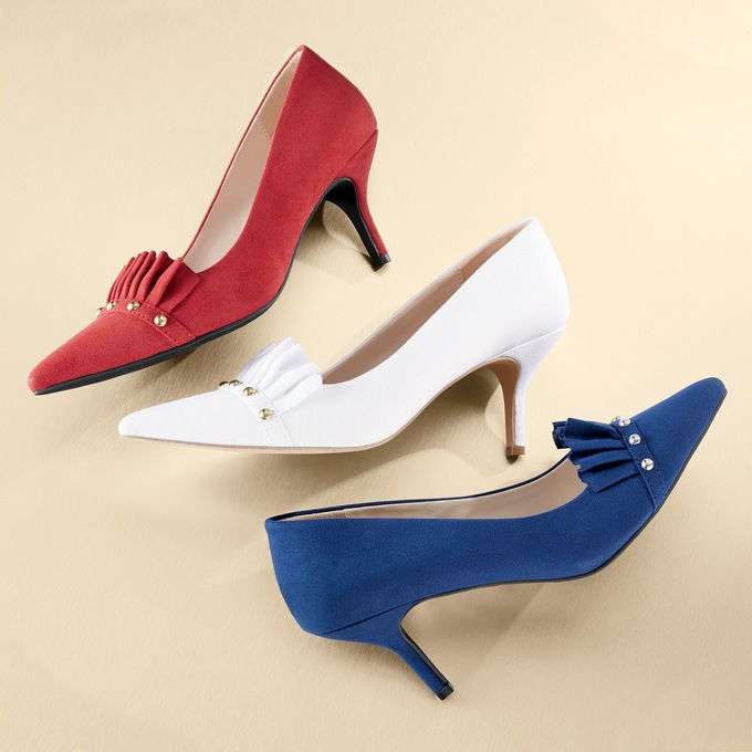 Midnight Velvet Pleated Pump, White, large