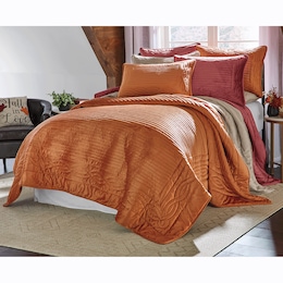 Vienna Velvet Oversized Quilt, Cappuccino, large