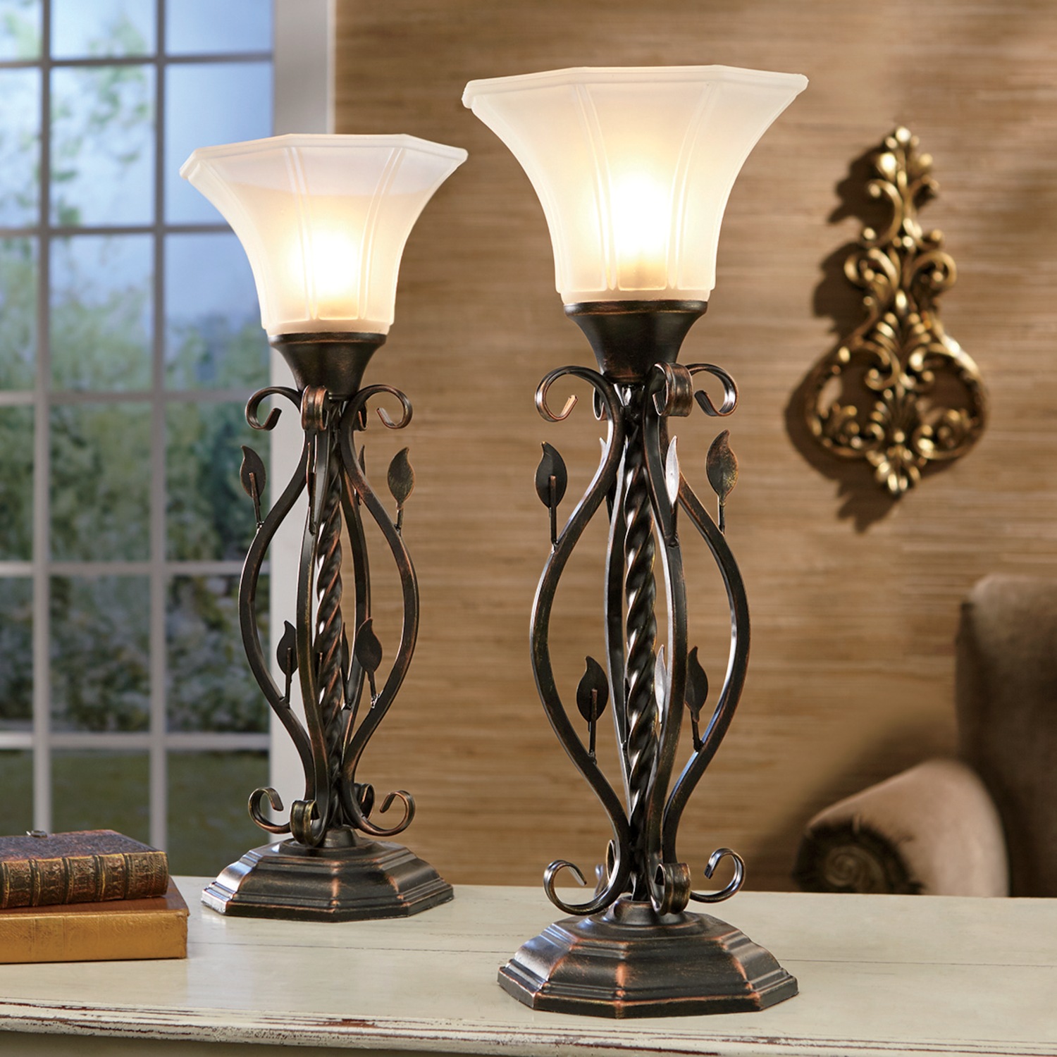 Set Of 2 Fluted Table Lamps Seventh Avenue