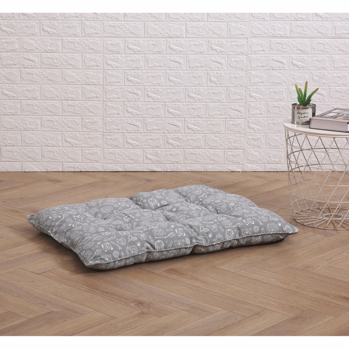  Cotton-Tufted Pet Bed , Doggy Days, large